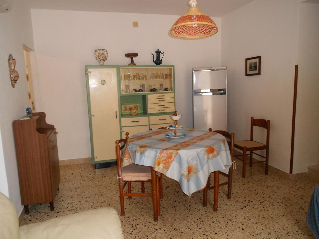 Villa Casa Vacanze Scurati Custonaci Zimmer foto